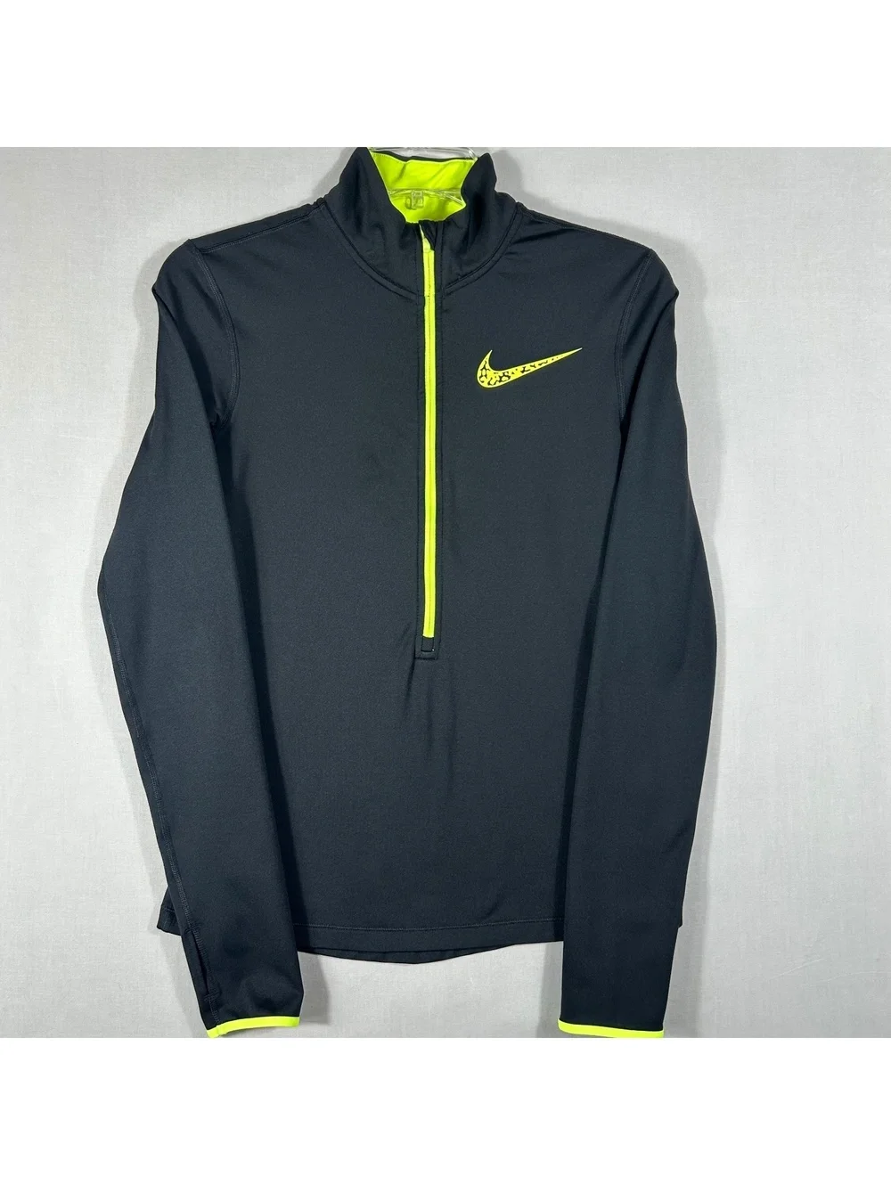 Nike Pullover Womens Small Black Element DriFIT Quarter Zip Running Athletic Top